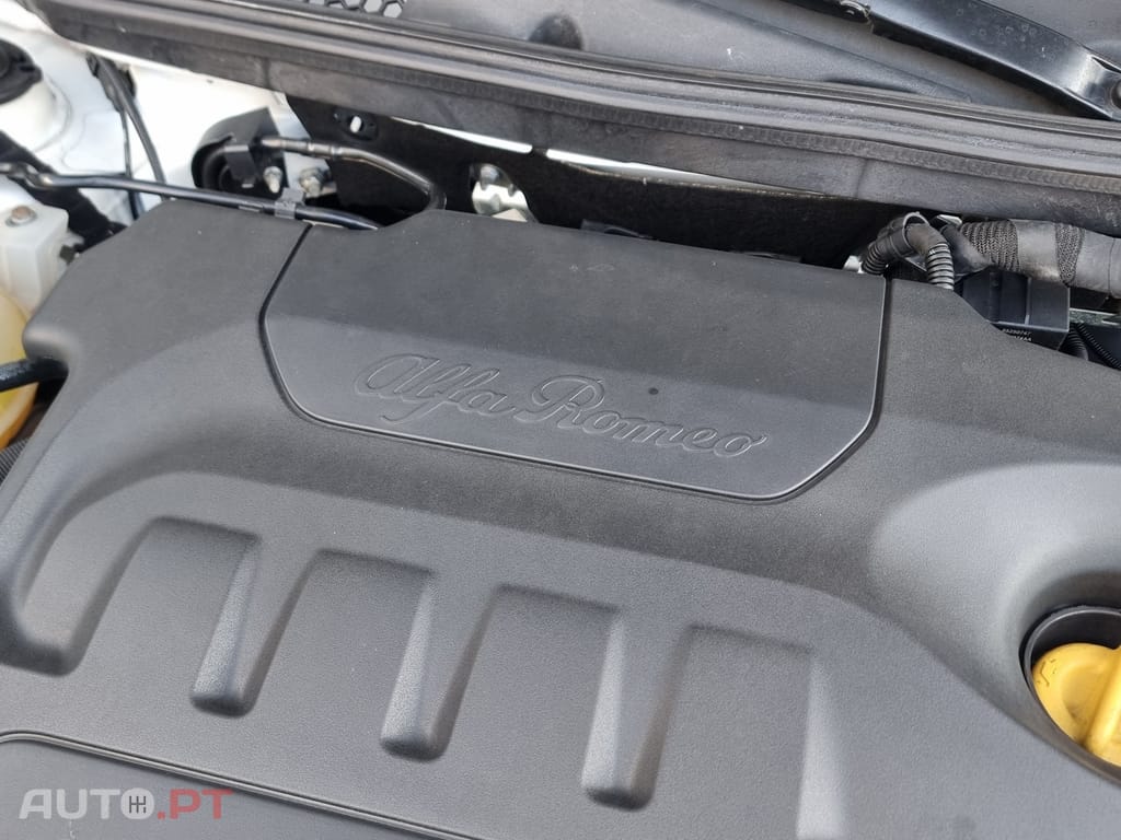 Alfa Romeo Giulietta 1.6 JTDm Sport J18 TCT