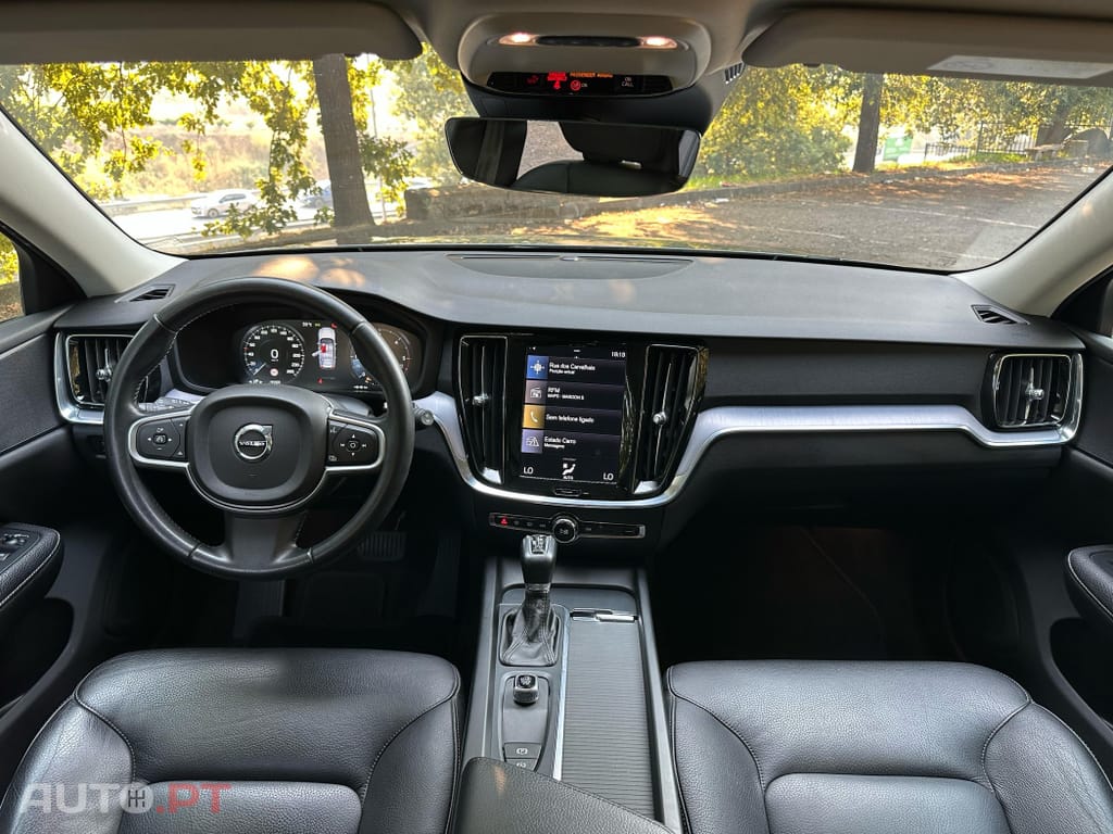 Volvo V60 2.0 D3 R-Design Geartronic