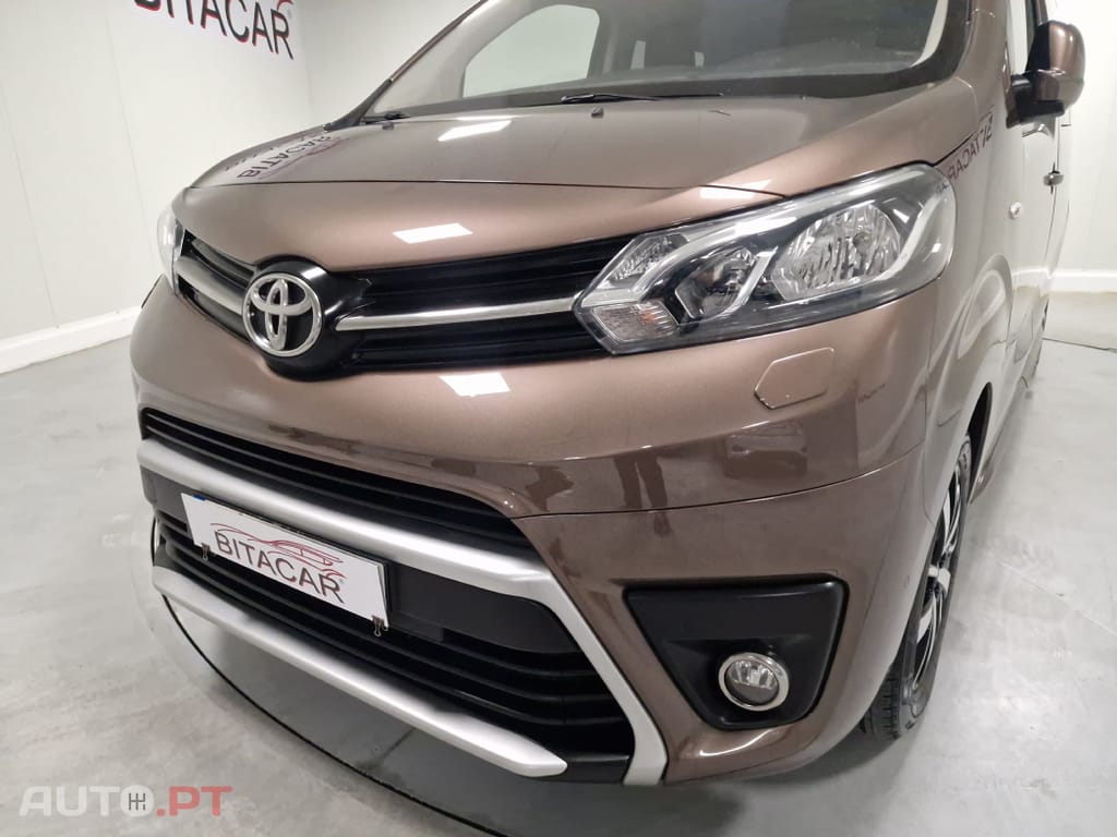 Toyota Proace Verso COMBI 1.6 D-4D L2 GPS 9 LUGARES