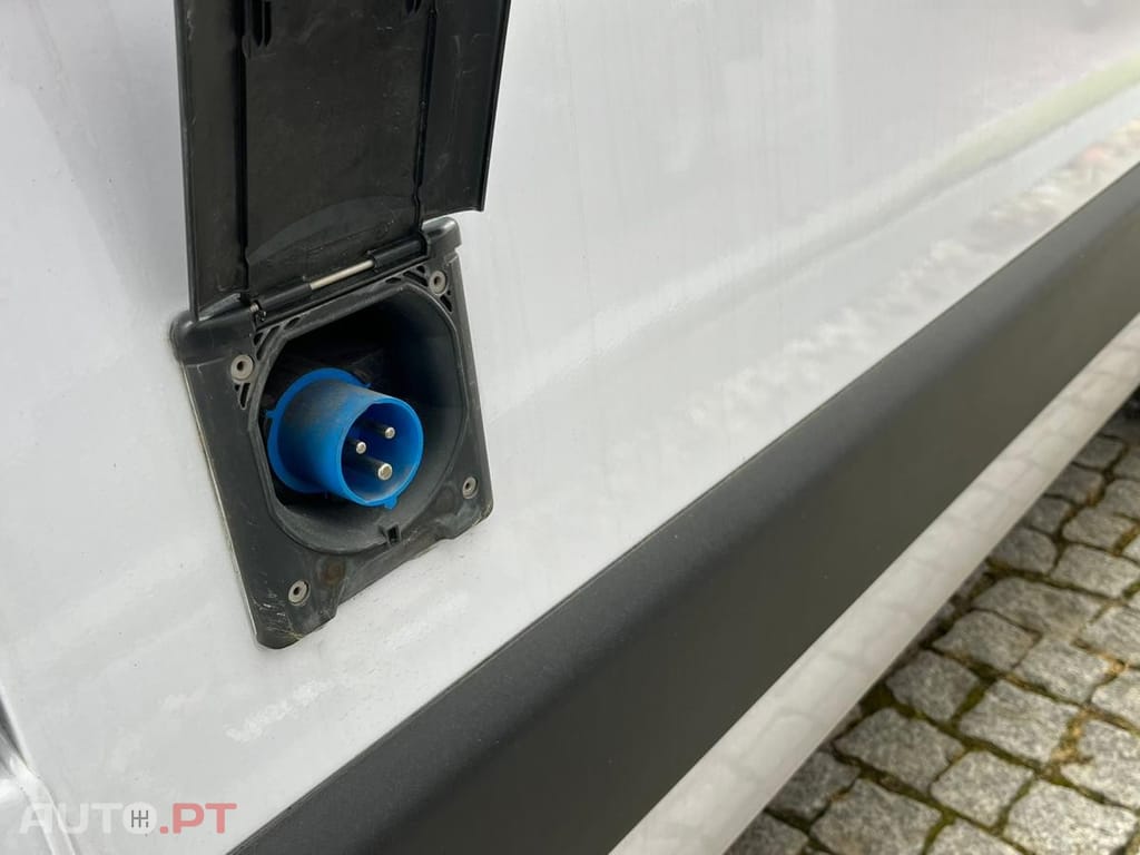 Renault Master FRIGORIFICA TERMO KING