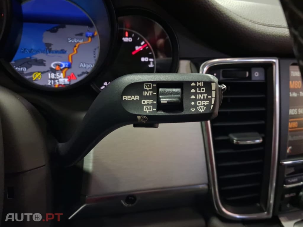 Porsche Panamera 3.0 V6 platinum edition