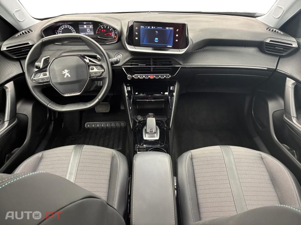 Peugeot 2008 1.2 PureTech Allure EAT8