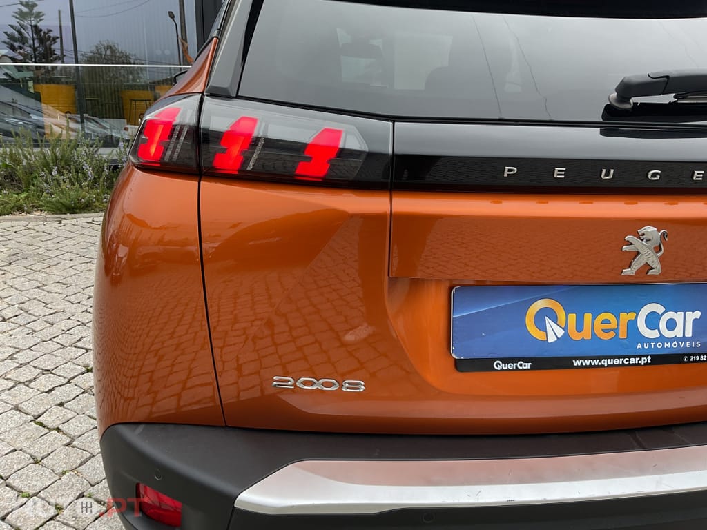 Peugeot 2008 1.5 BlueHDi Allure