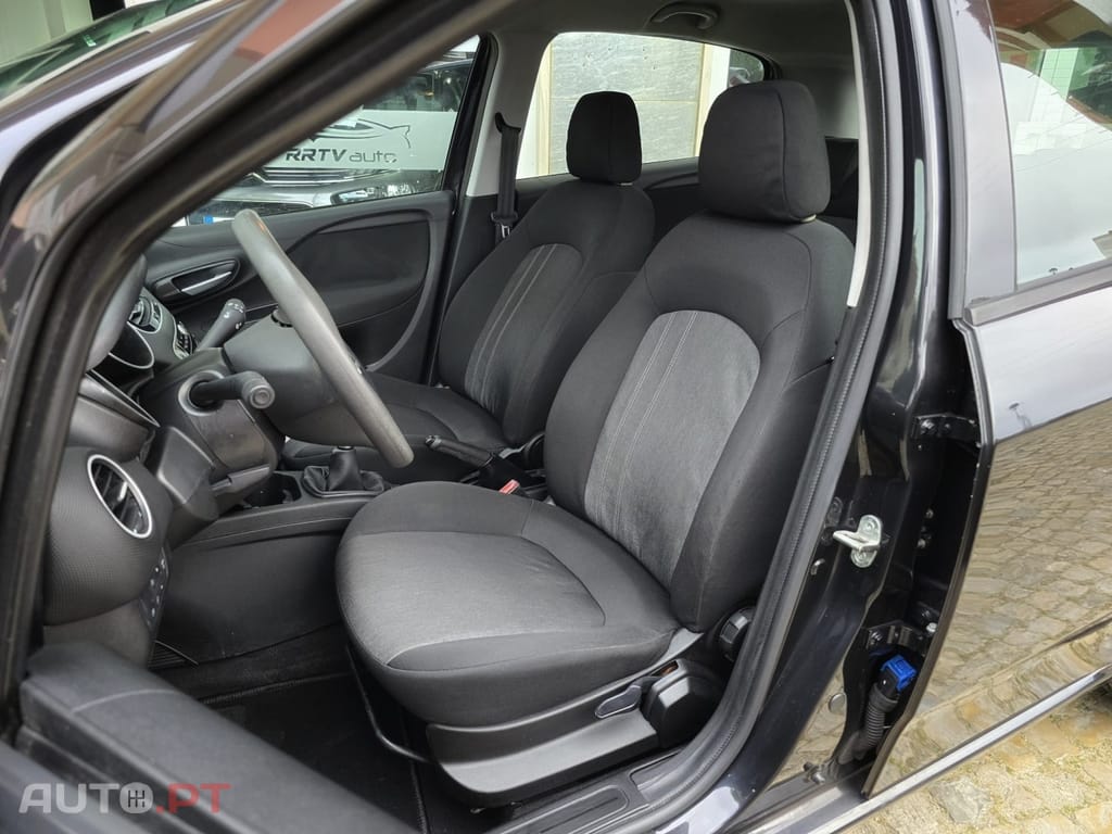 Fiat Punto 1.3 M-Jet Lounge S&S