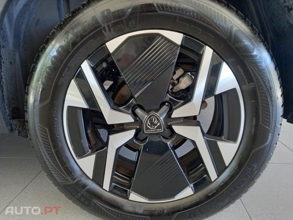Peugeot 2008 1.2 PureTech Allure