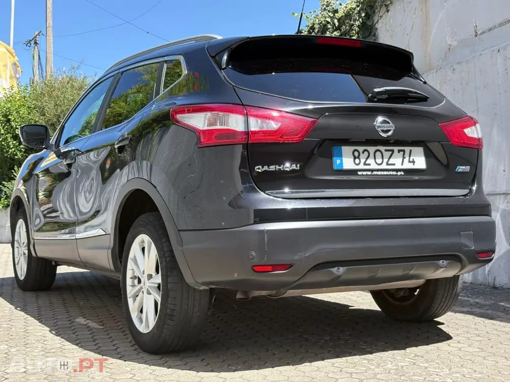 Nissan Qashqai 1.5 dCi Tekna Premium 17 Alcantara