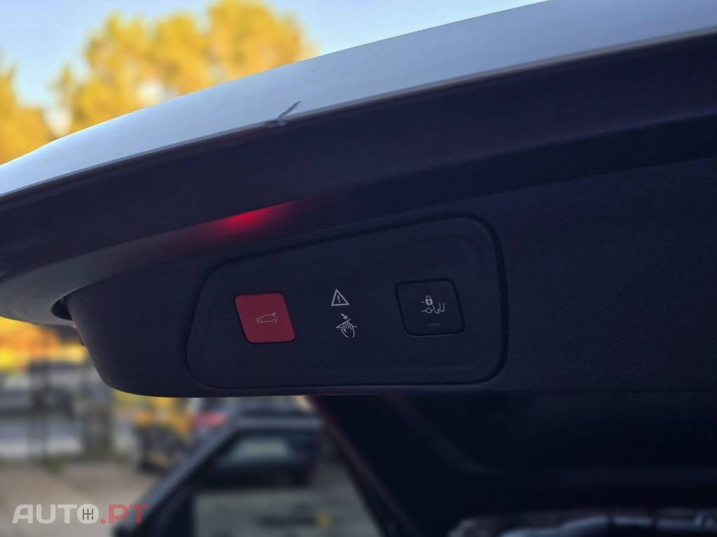 Peugeot 3008 BlueHDi 130 Stop & Start EAT8 Active Business-Pack