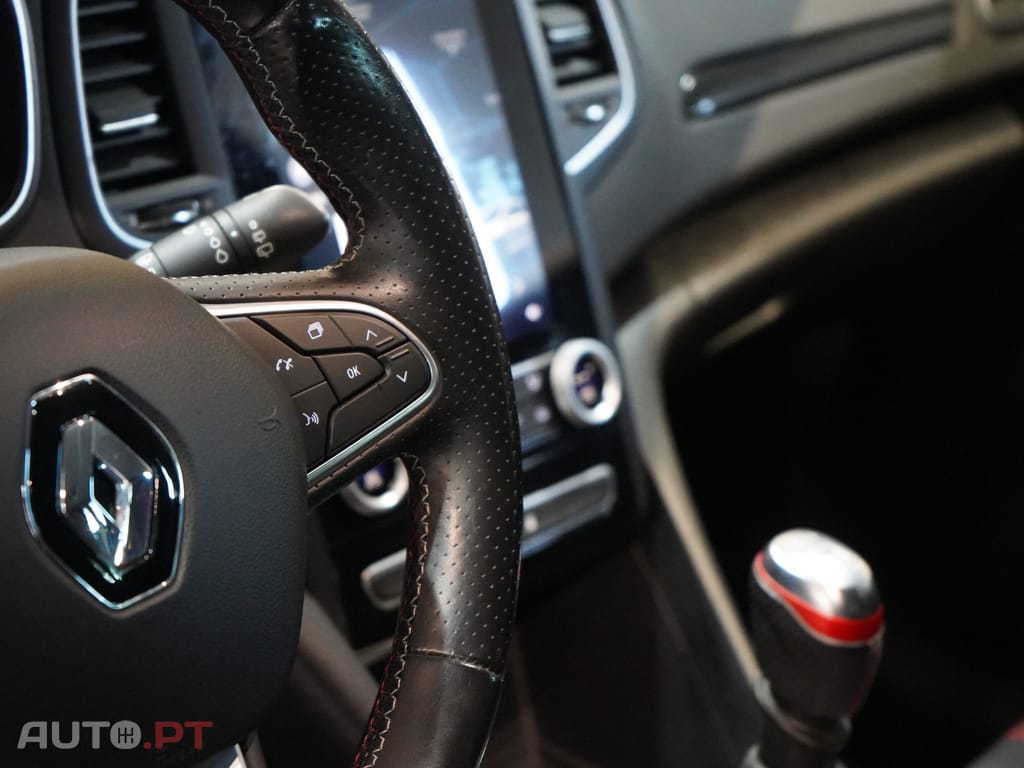 Renault Mégane Sport Tourer 1.3 TCe 140 Int. RSL