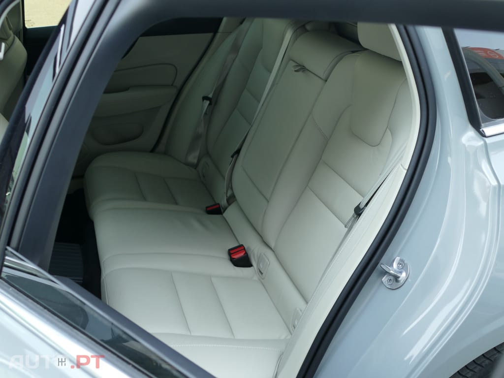Volvo V60 2.0 T6 AWD TE Core