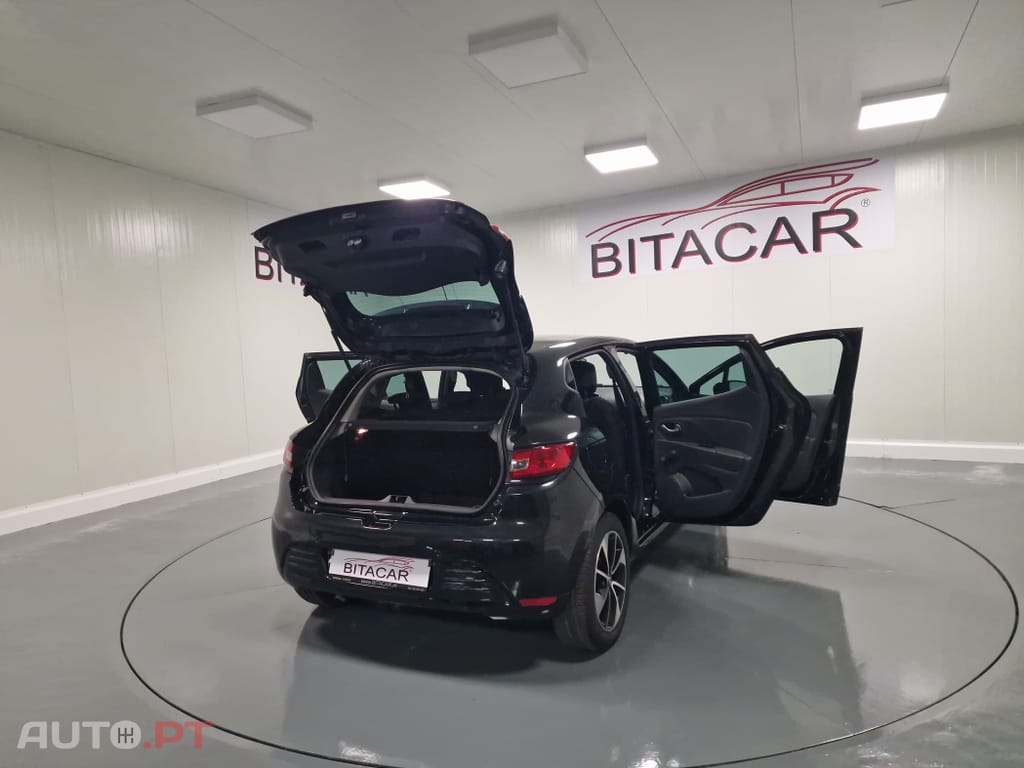Renault Clio 0.9 TCE LIMITED GPS