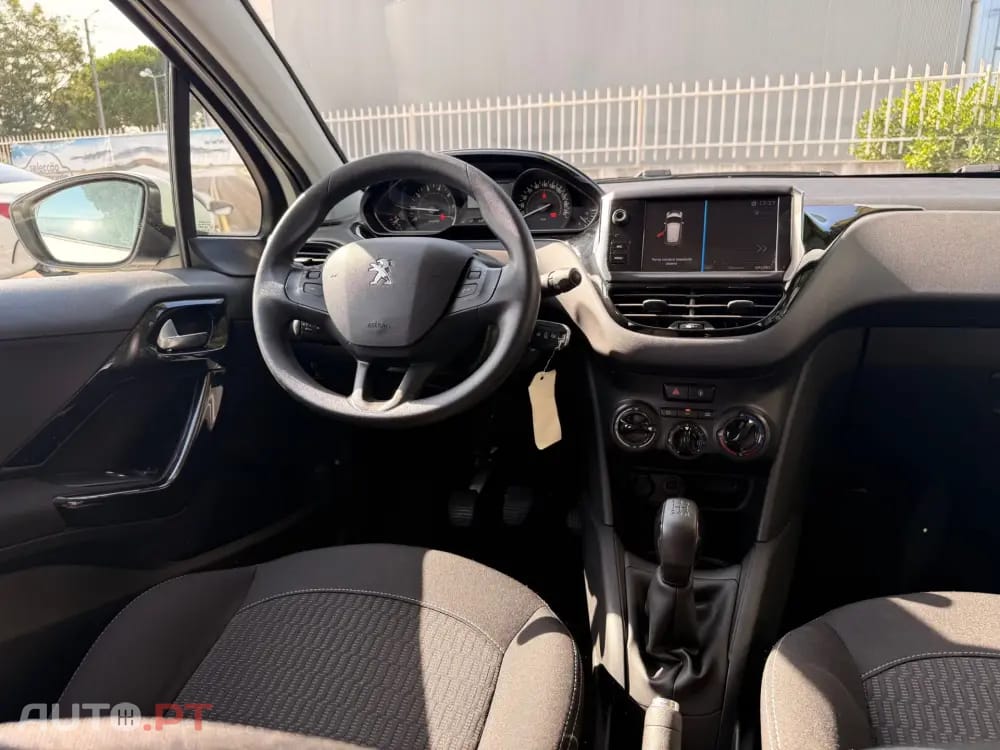 Peugeot 208 1.2 PureTech Active