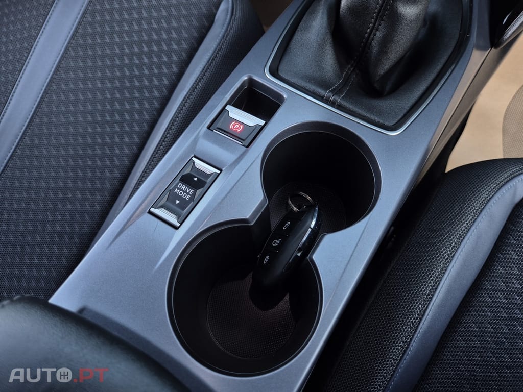 Peugeot 2008 1.2 PureTech Allure Pack