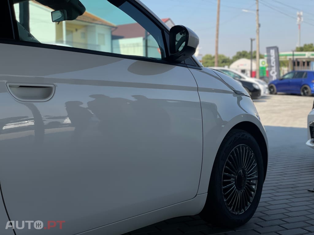 Fiat 500e Icon