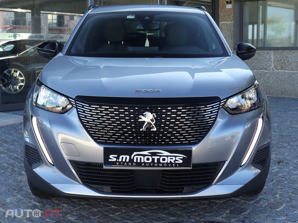 Peugeot 2008 PureTech 100 Stop&Start Allure Pack