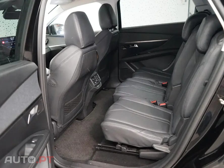 Peugeot 5008 1.2 PureTech Allure Pack