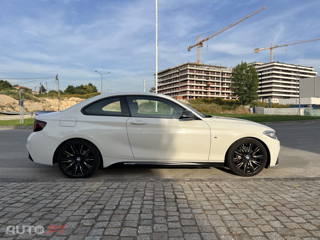 BMW 220 Serie 2 coupé 220i