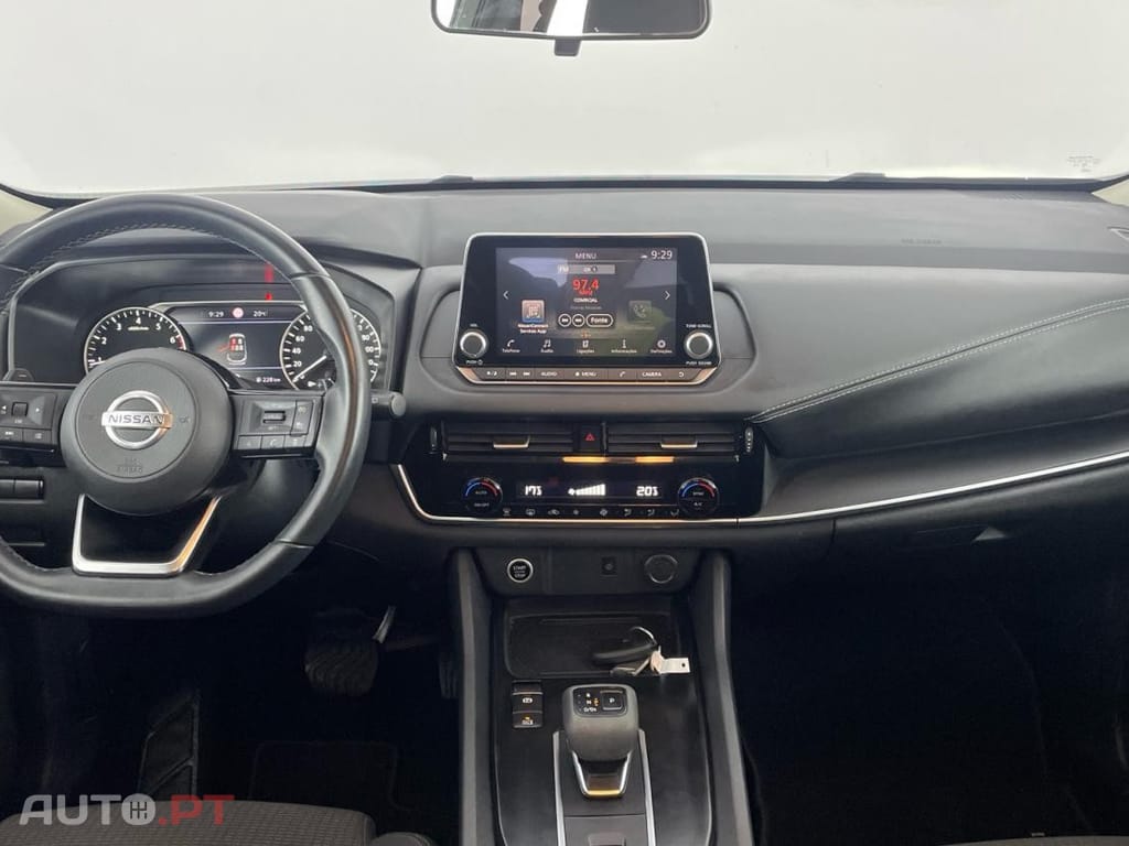 Nissan Qashqai 1.3 DIG-T N-Connecta Xtronic