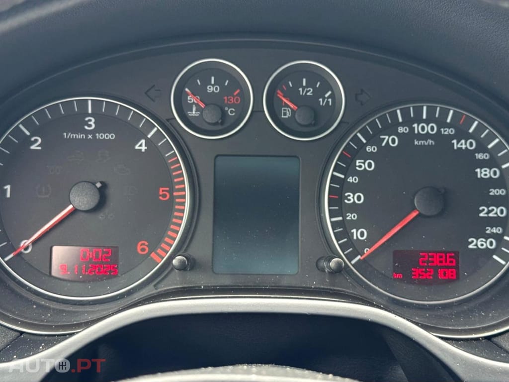 Audi A3 2.0 TDi S Line- Acidentado