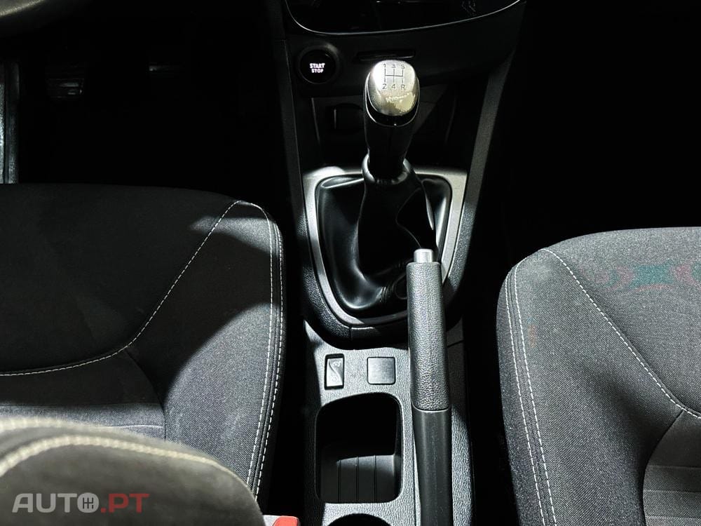 Renault Clio Sport Tourer ST Limited Edition