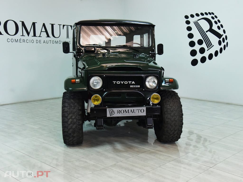 Toyota Land Cruiser BJ40 3.0 D 4WD 7 Lugares