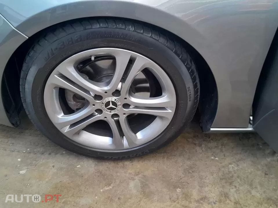 Mercedes-Benz A 180 d Business Solutions