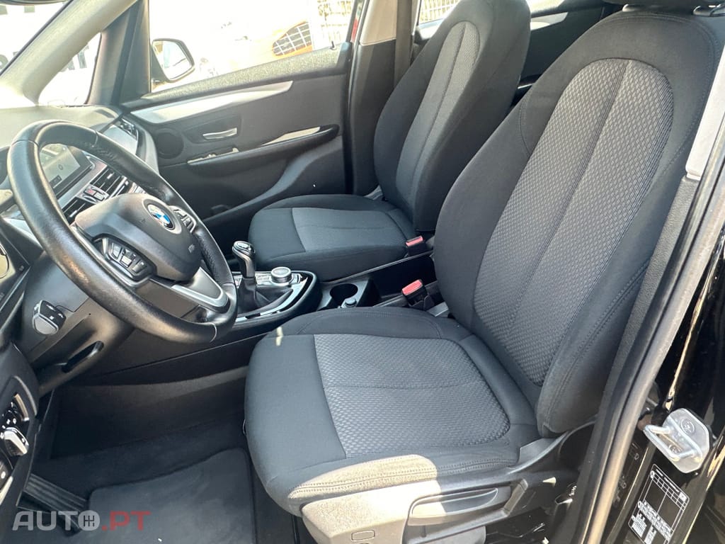 BMW 216 d Line Sport