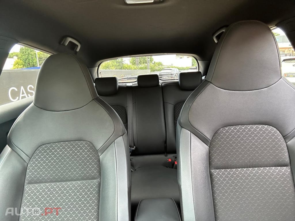 Nissan Juke 1.0 DIG-T DCT N-Connecta