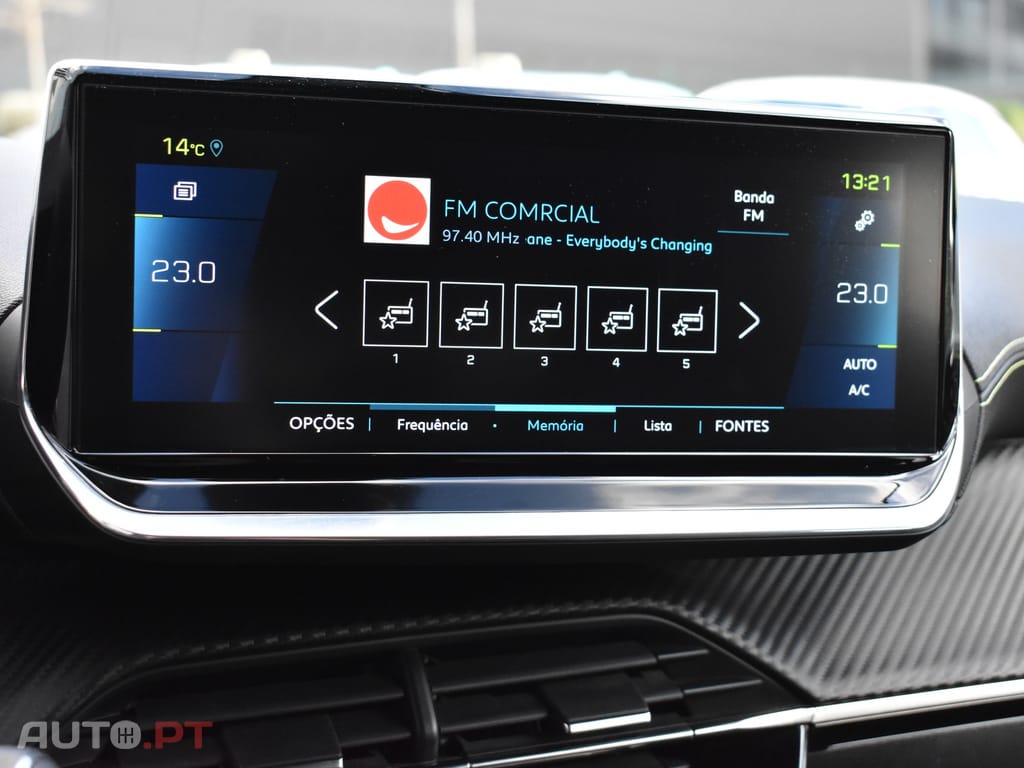 Peugeot E-208 50 kWh GT