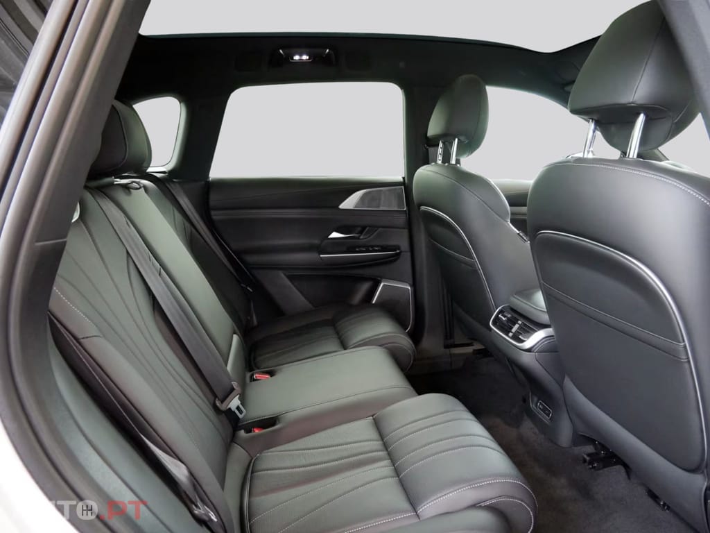 XPeng G9 AWD Performance Premium I.V.A DEDUTIVEL 