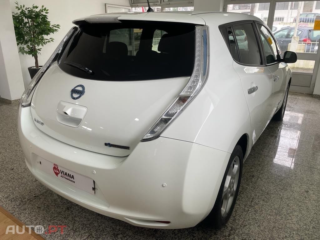 Nissan Leaf Acenta Limited Edition Flex
