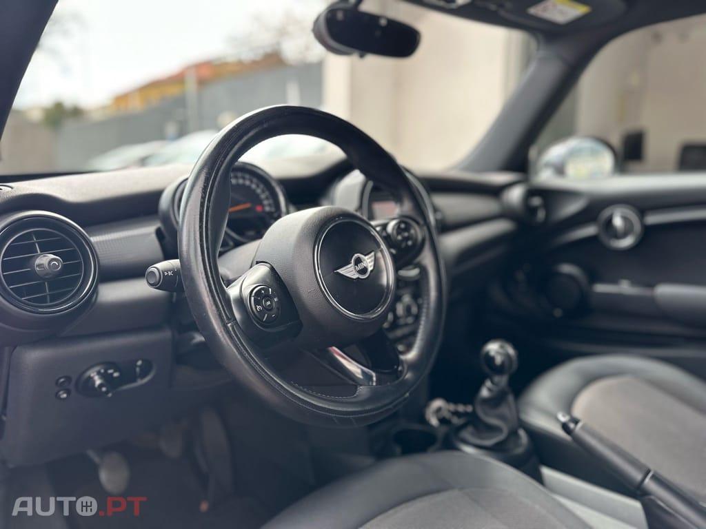 MINI Cooper D