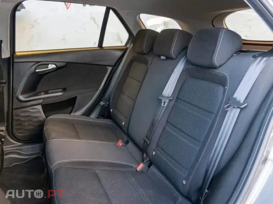 Fiat Tipo 1.3 M-Jet Lounge Tech