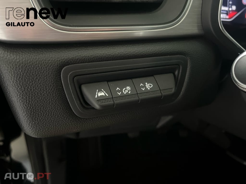 Renault Captur 1.0 TCE 95 INTENSE