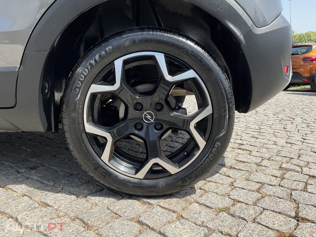 Opel Crossland 1.2 T Design & Tech