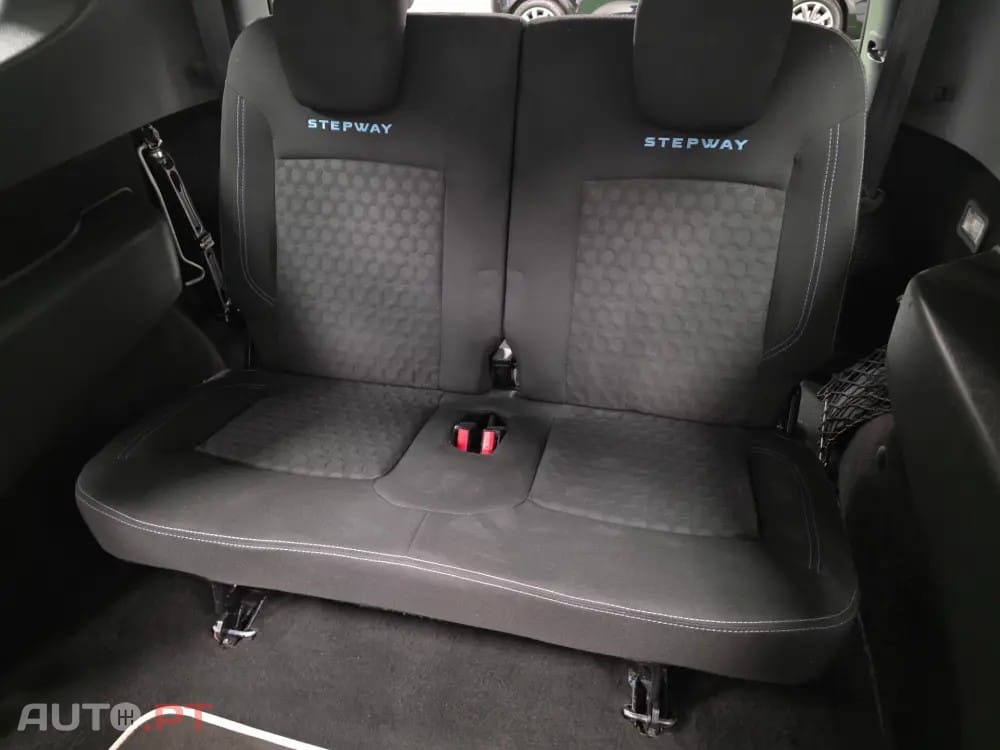 Dacia Lodgy 1.5 dCi Stepway 7L