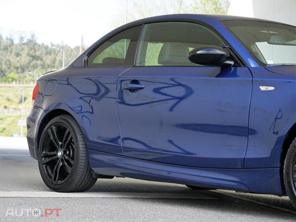 BMW 123 D E82