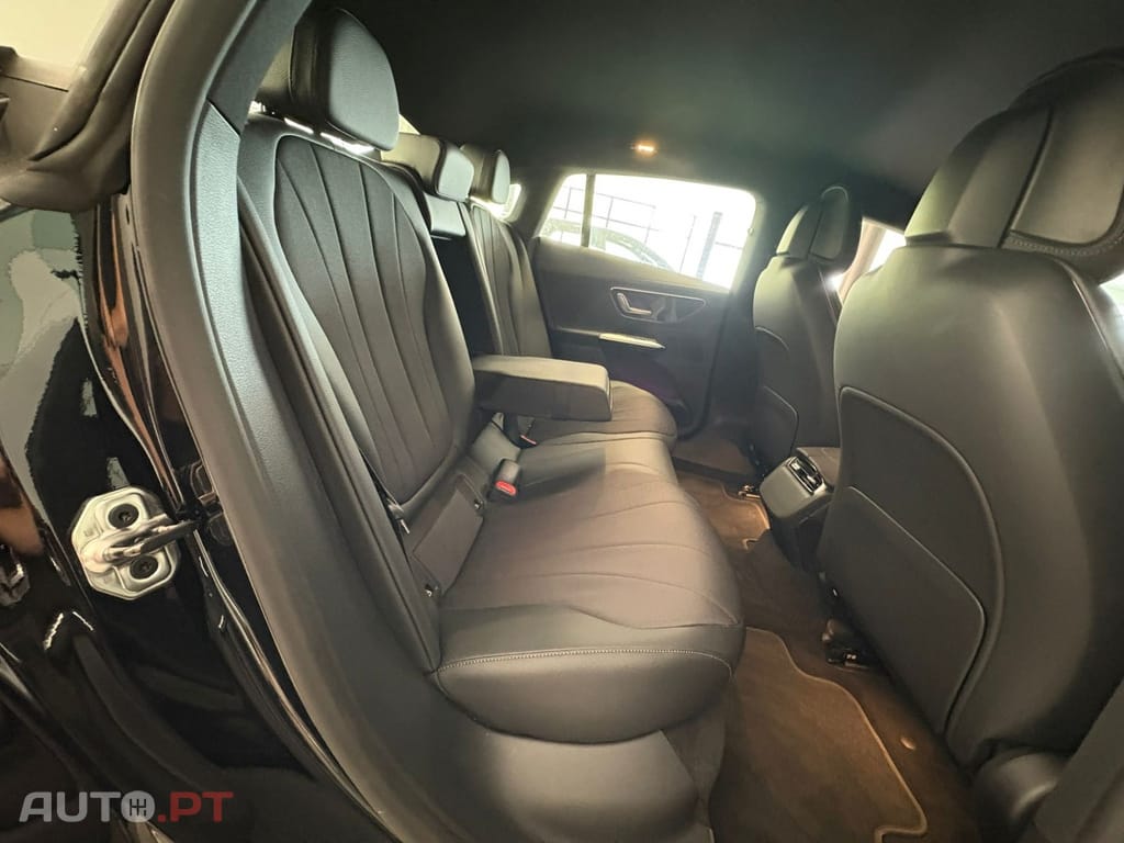 Mercedes-Benz EQE 300 Edition