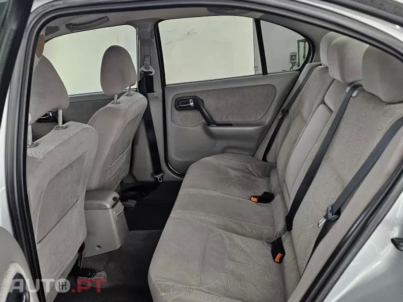 Nissan Primera 1.6 Elegance Top