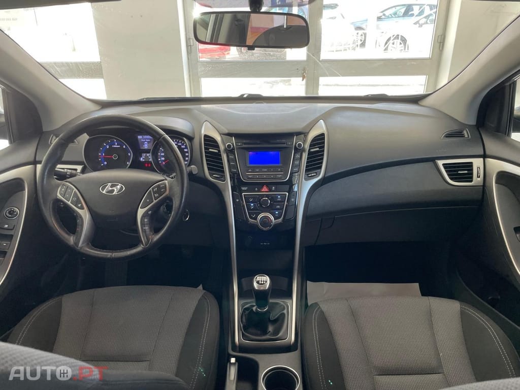 Hyundai i30 1.6 CRDi Blue Comfort J16