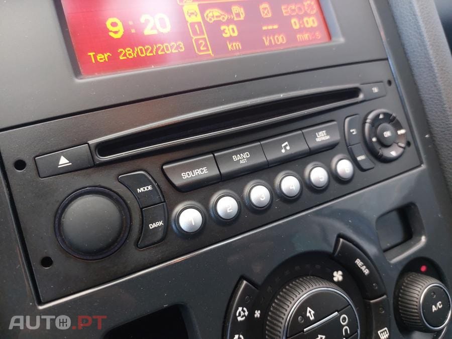 Peugeot 5008 1.6 BlueHDi Style