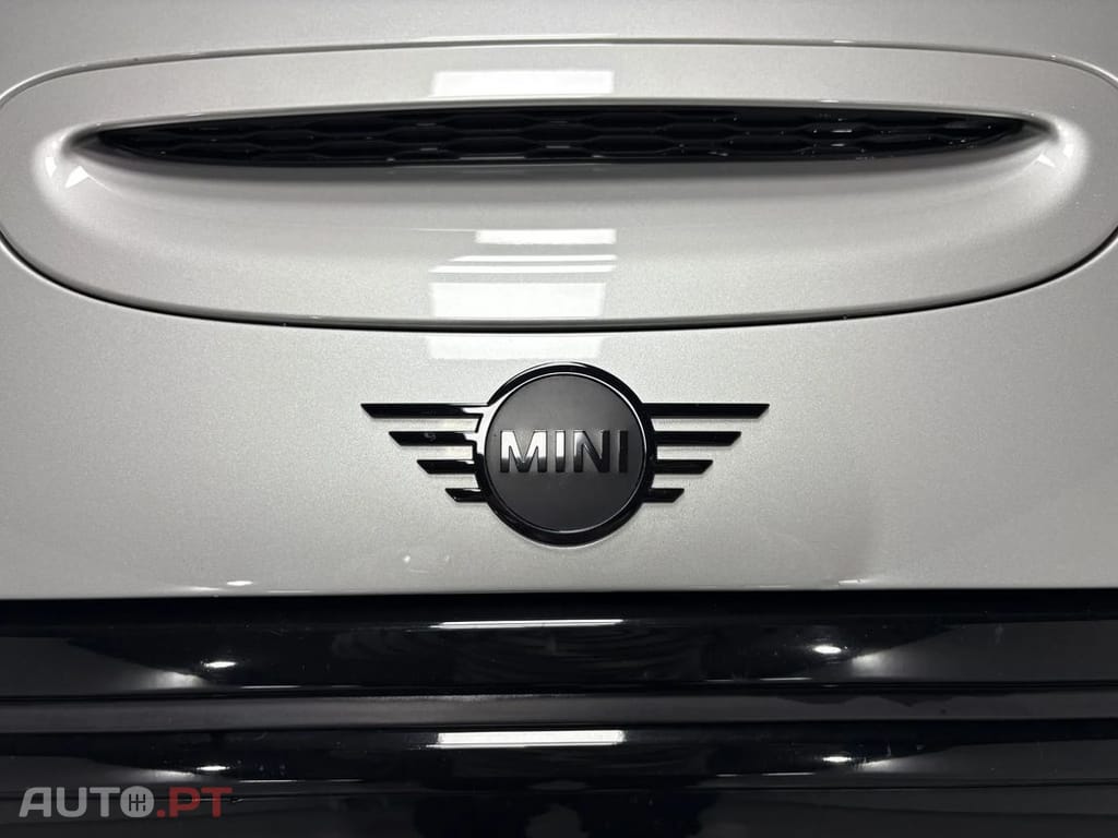 MINI Cooper Cooper SE S
