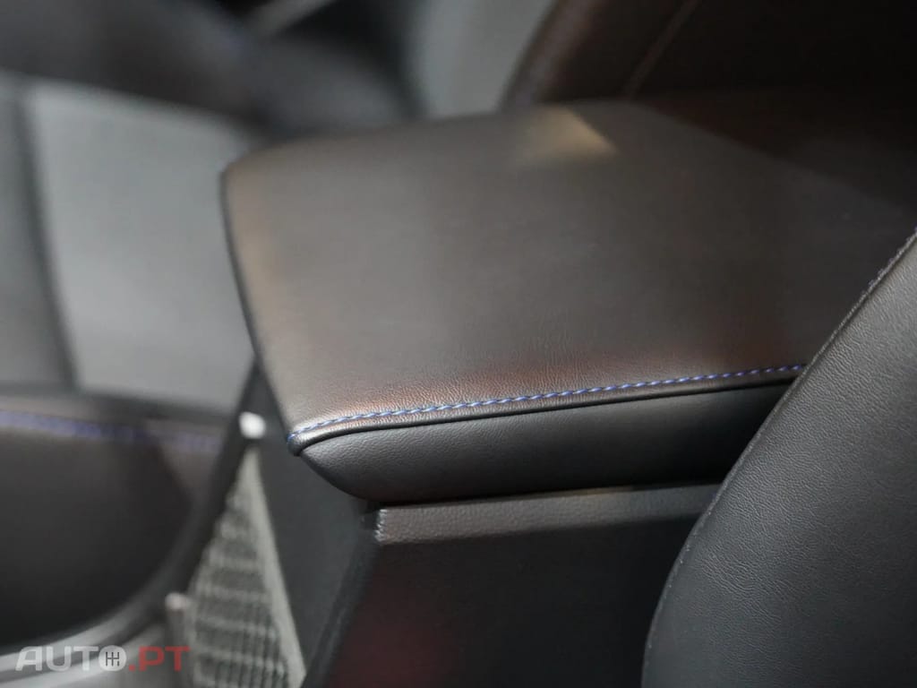 MG MG4 64 kWh Luxury