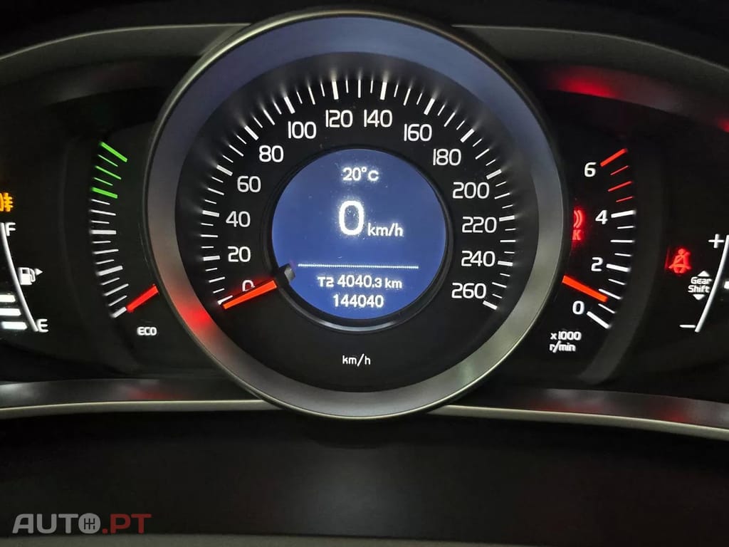 Volvo V40 2.0 D3 Momentum
