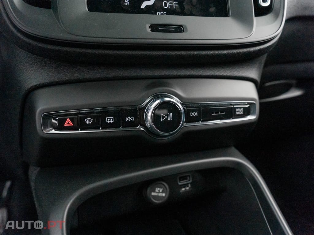 Volvo XC40 1.5 T4 PHEV Essential