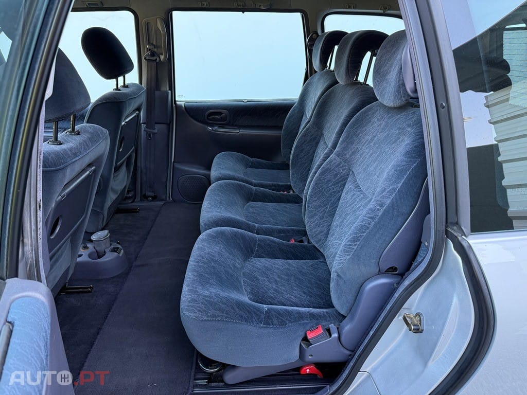 Renault Grand Espace RT 2.2 dT