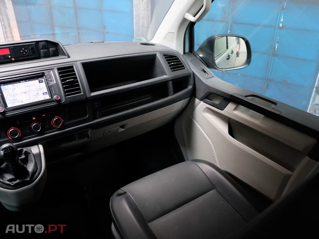 Volkswagen Transporter T6 2.0 TDI