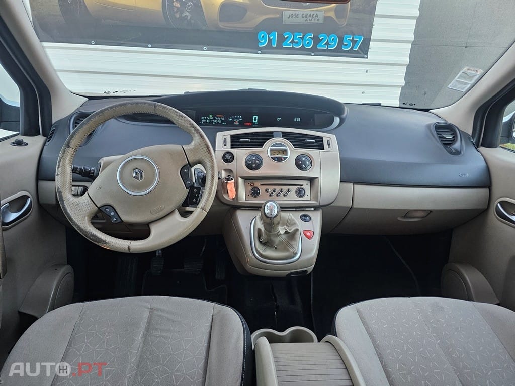 Renault Scénic 1.5 dCi Confort