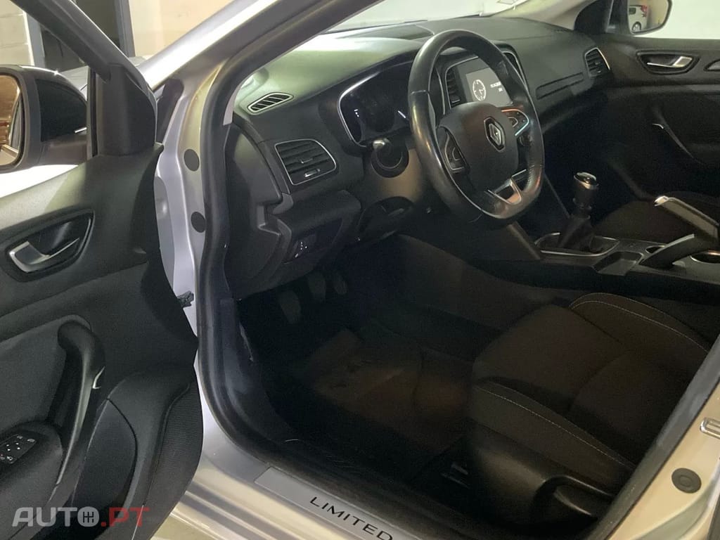 Renault Mégane Sport Tourer 1.5 Blue dCi Limited