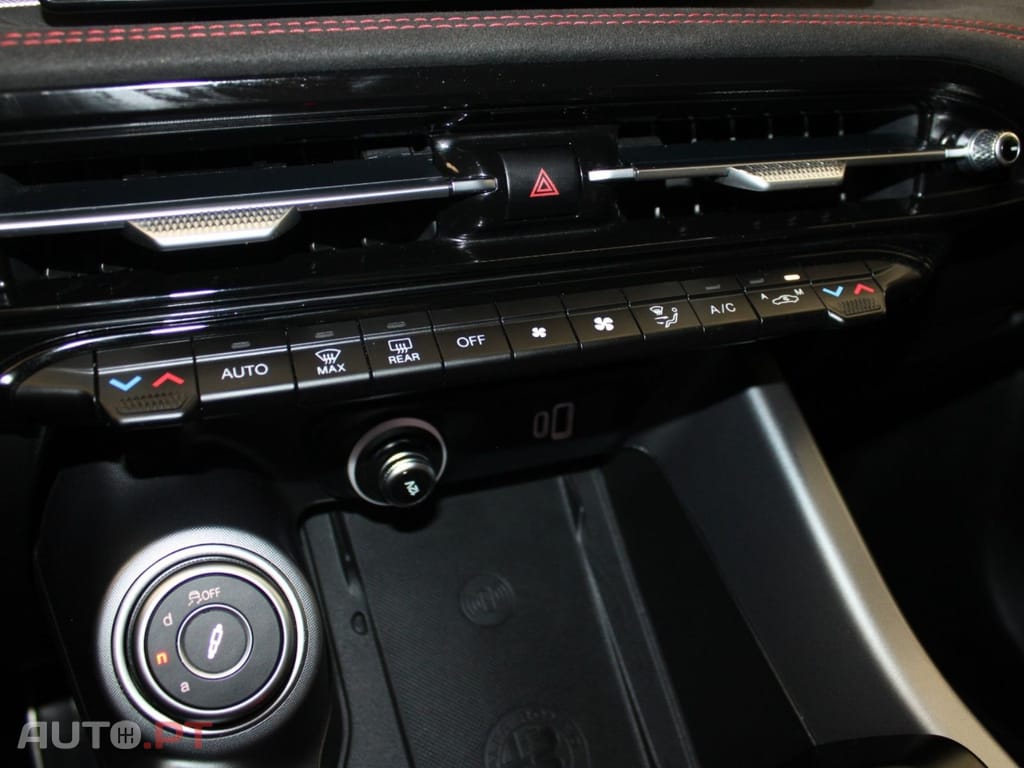 Alfa Romeo Tonale 1.3 HYBRID Q4 VELOCE