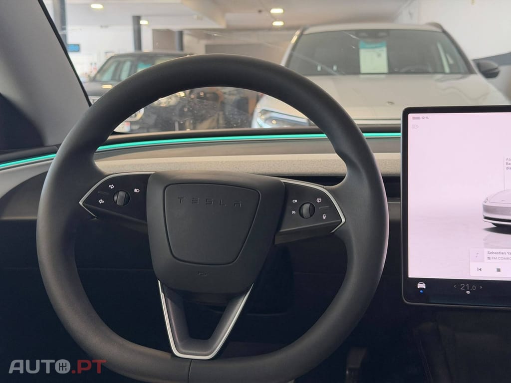 Tesla Model 3 Tração Traseira Premium